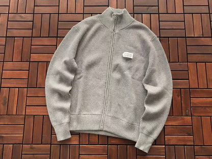 M🔥IS🔥N M🔥R🔥IE🔥A SWEATER