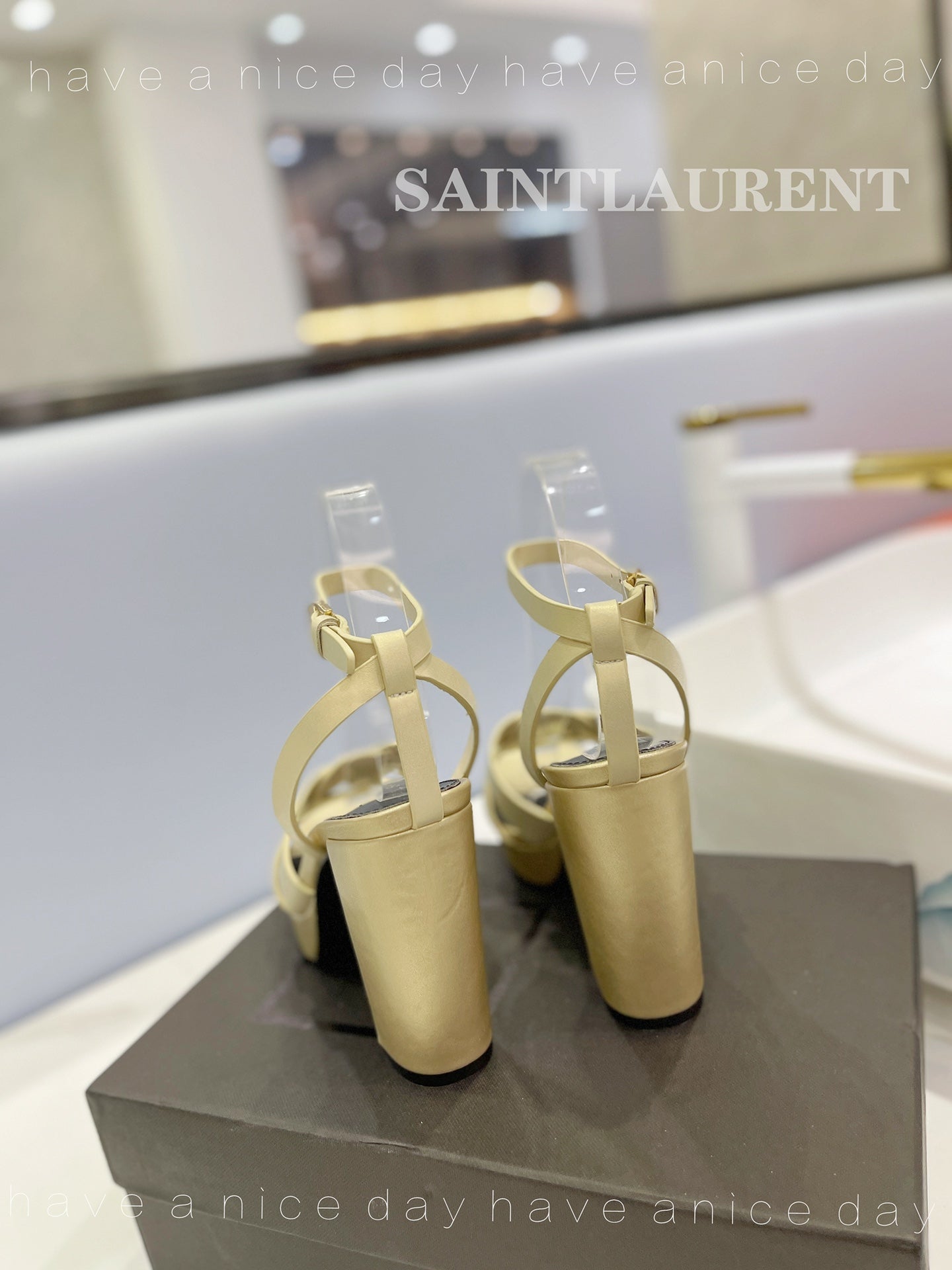 Saint Laurent