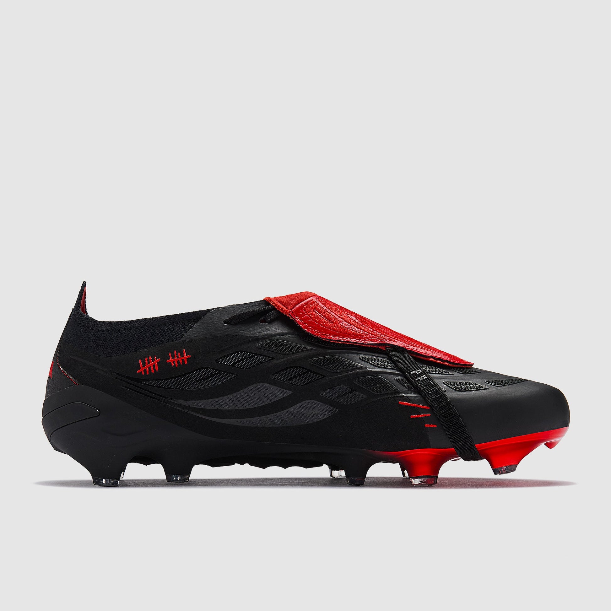 Adid@s Predator Leather Elite Tongue FG