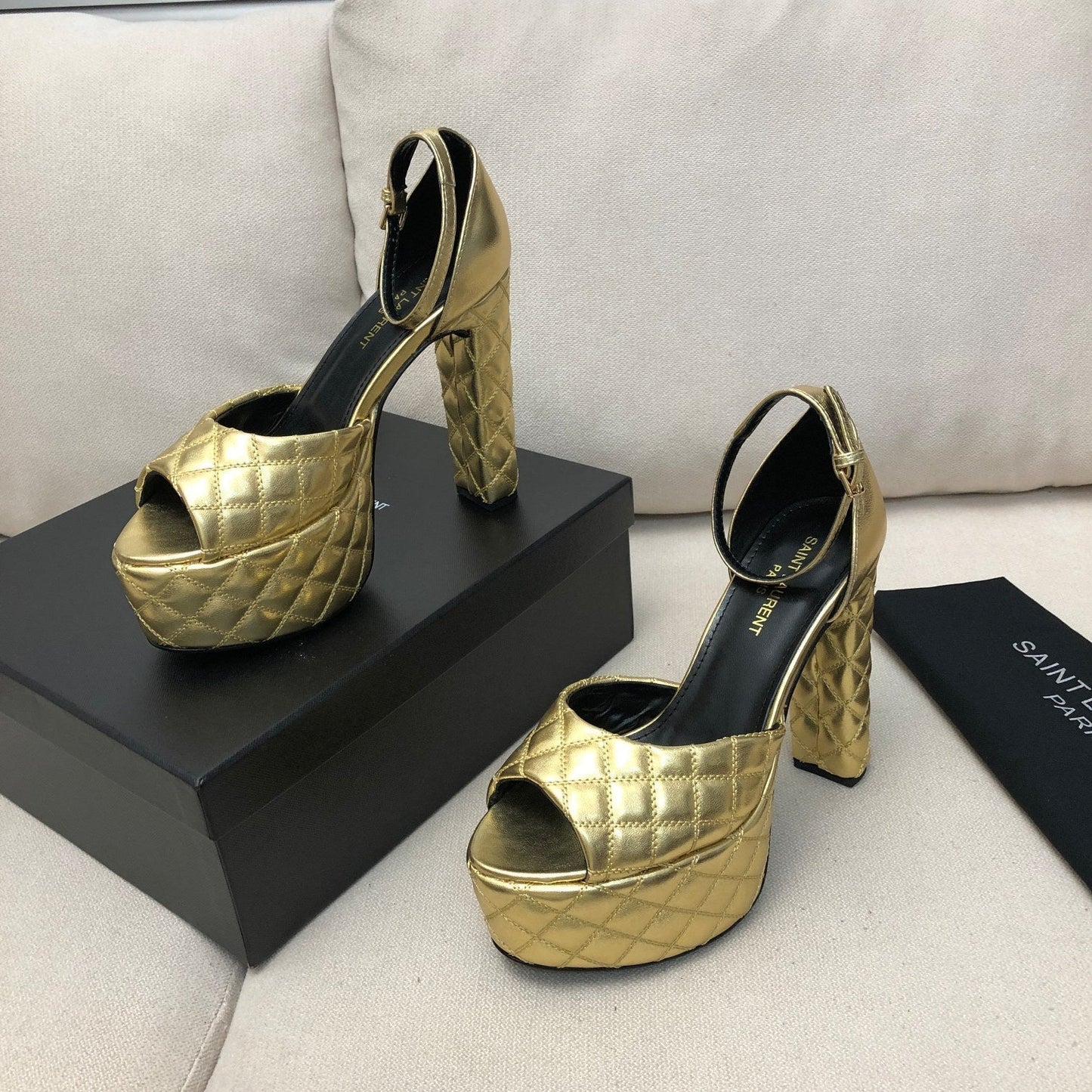 Saint Laurent