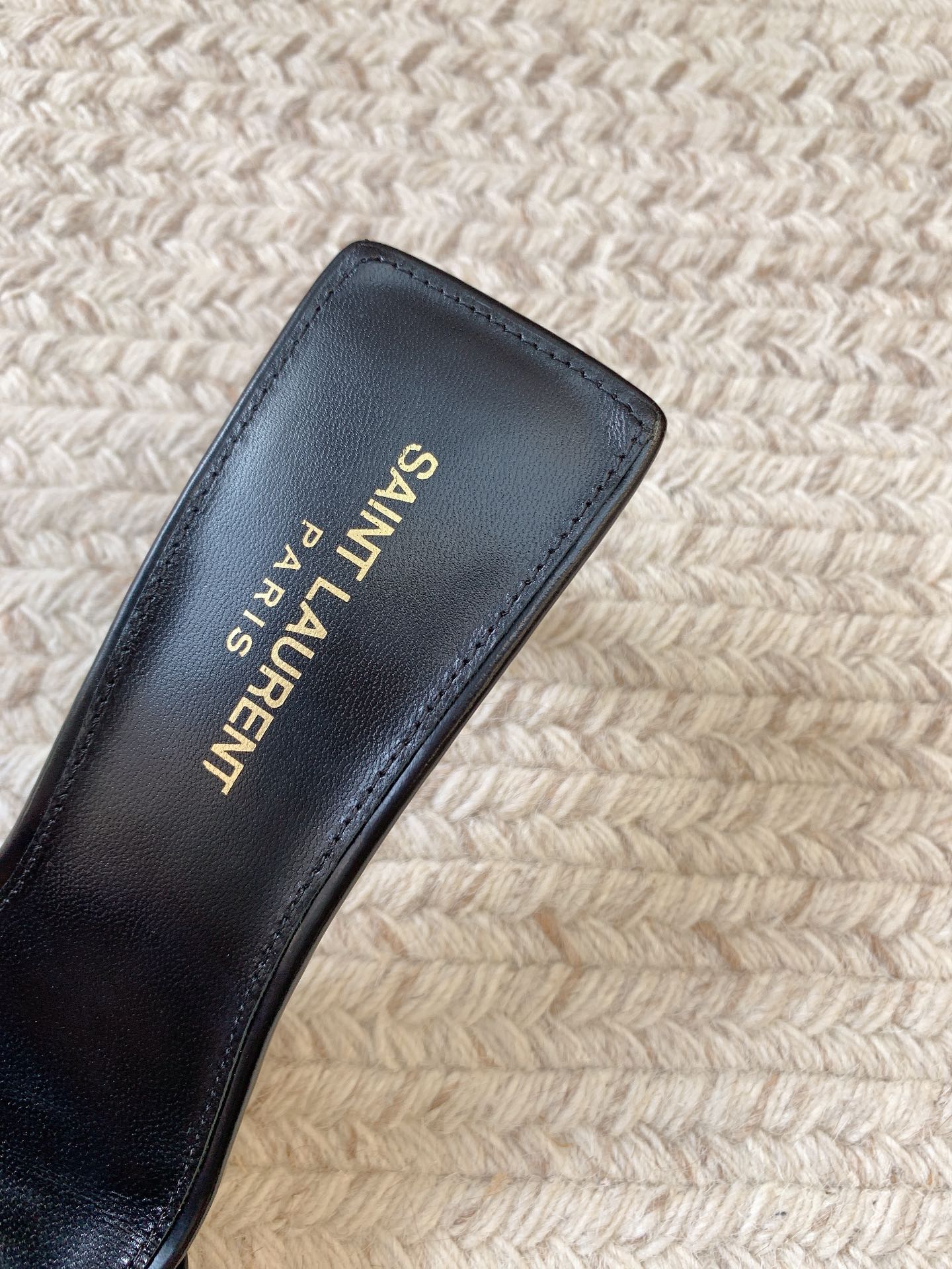 Saint Laurent