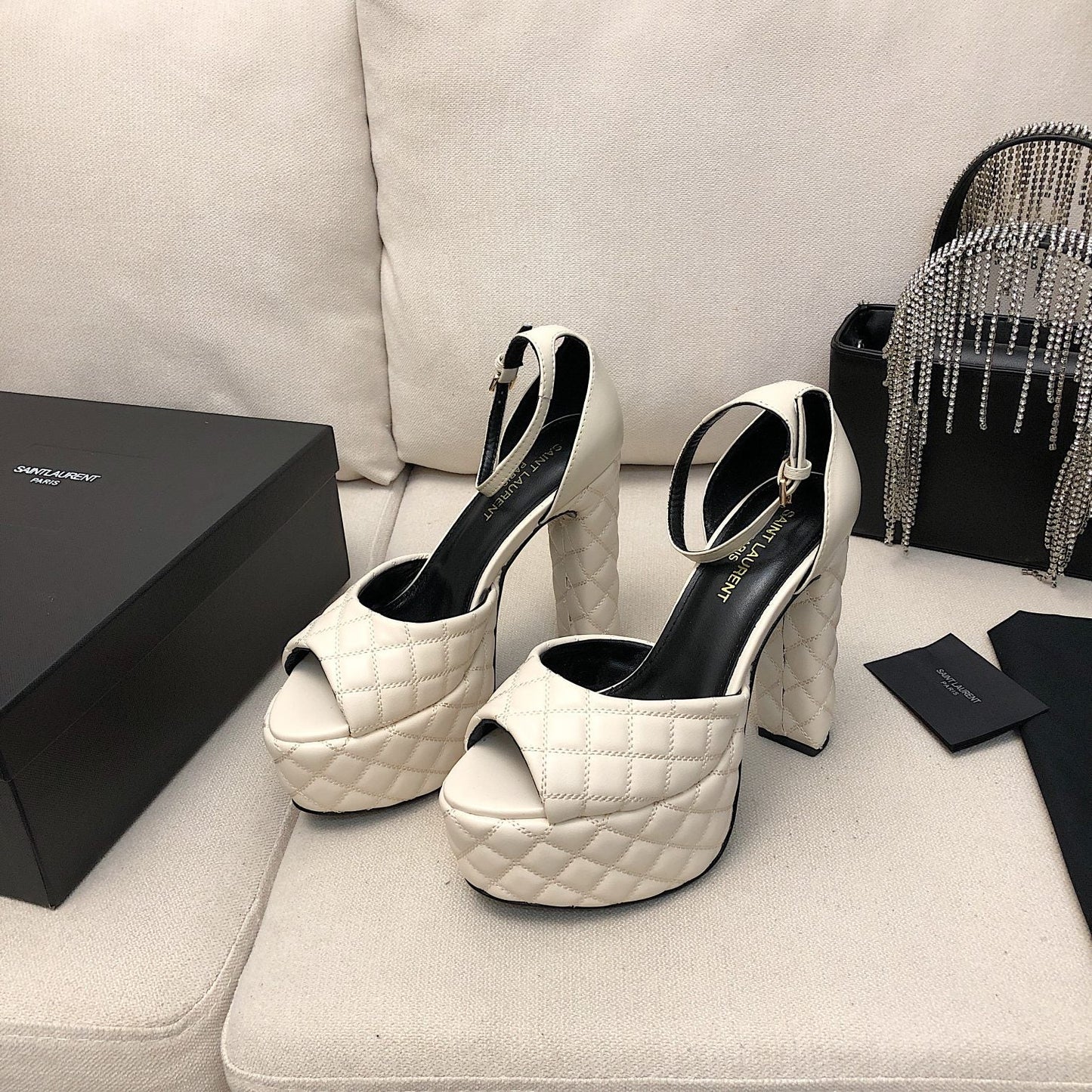 Saint Laurent