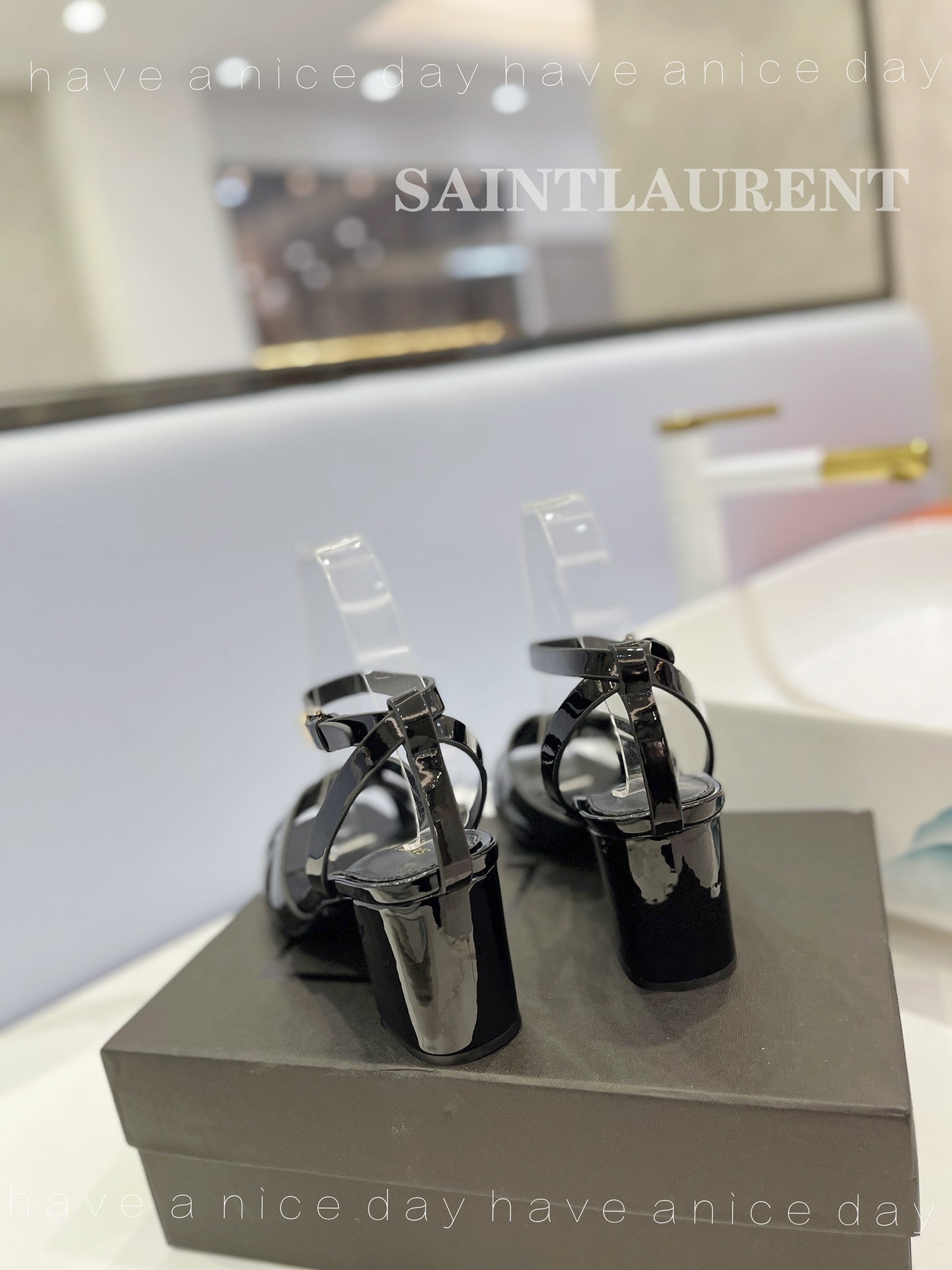 Saint Laurent