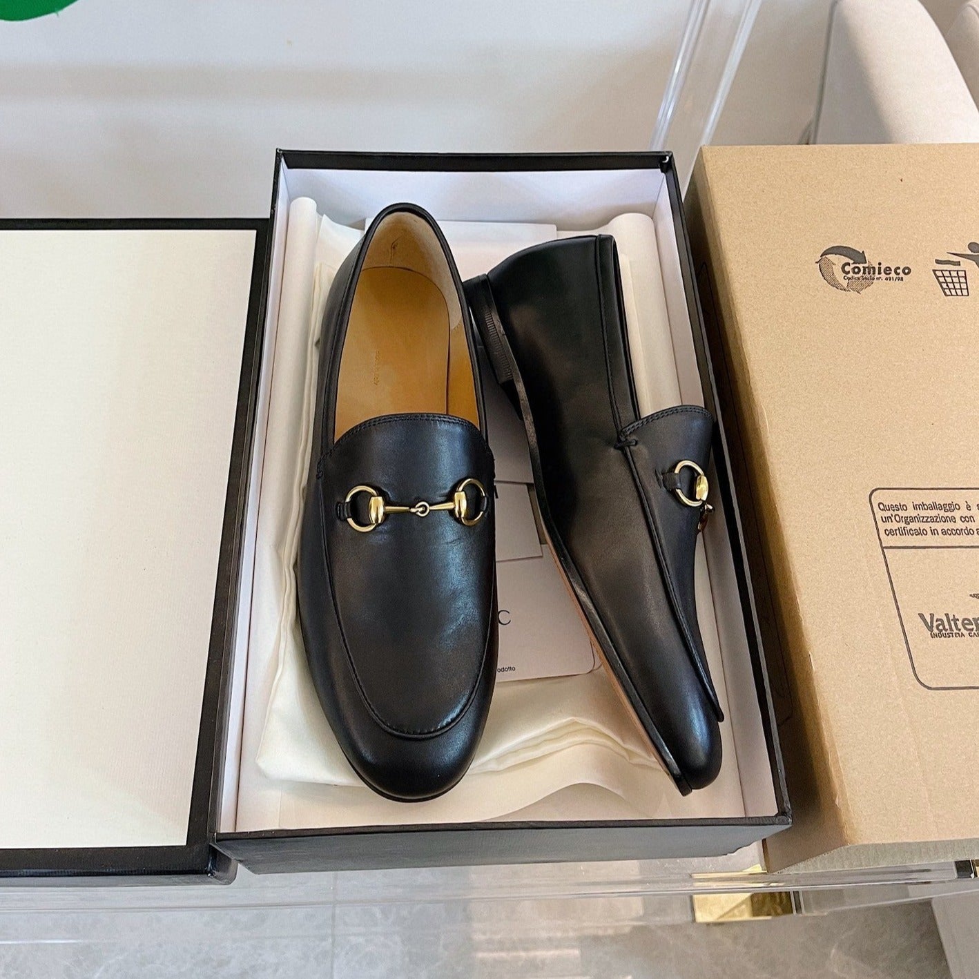 Gucci