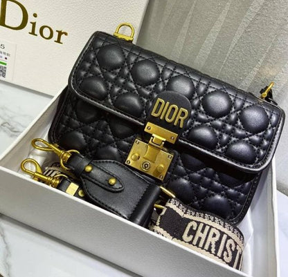 DIOR