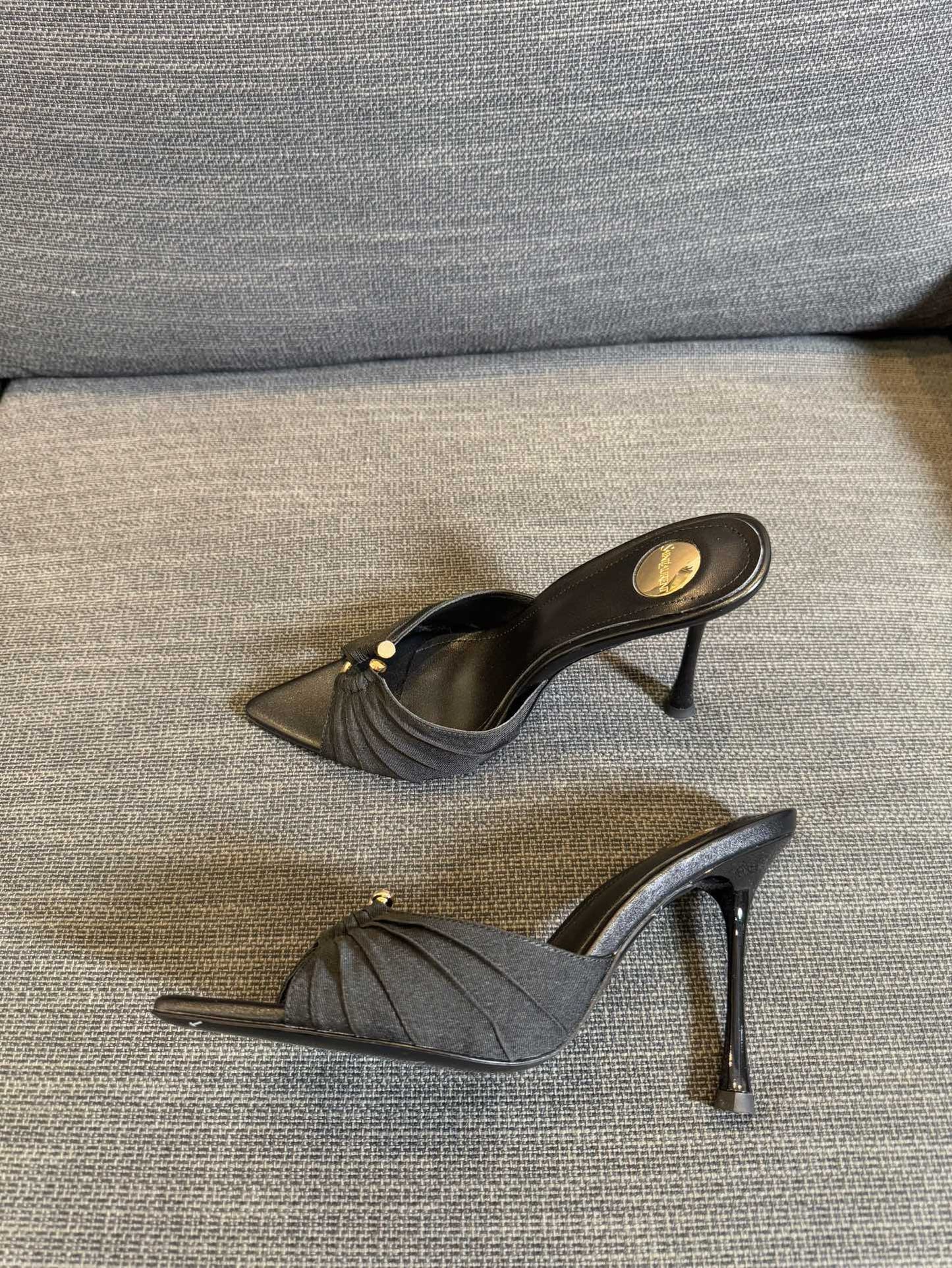 Saint Laurent