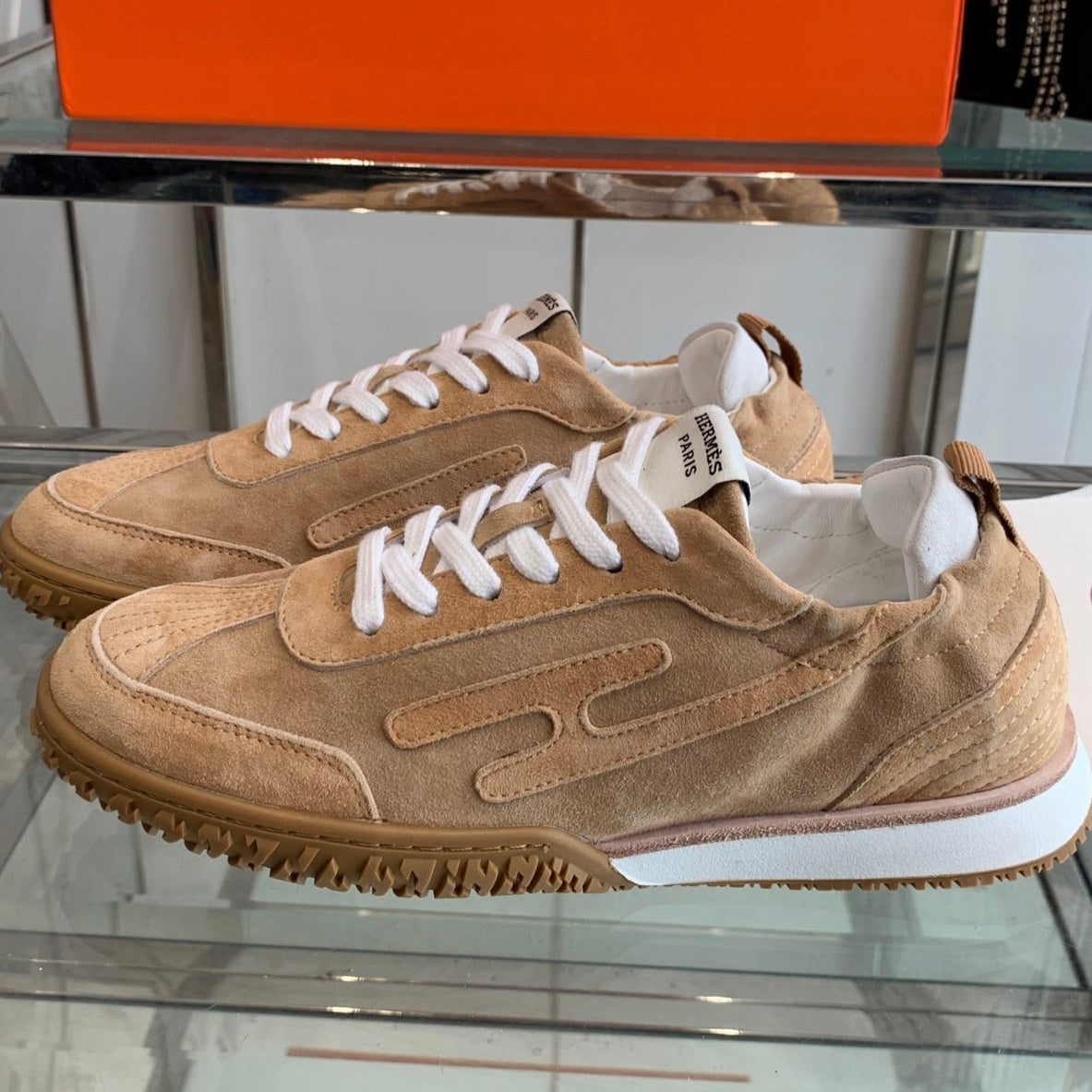 Hermès