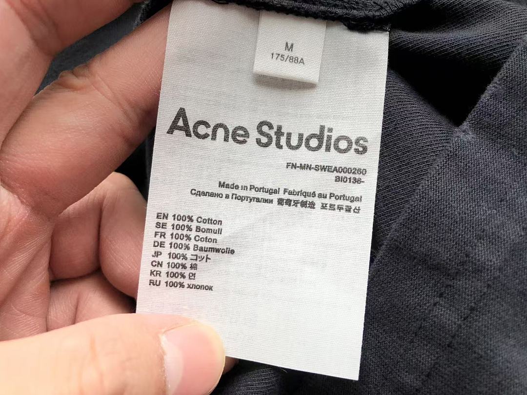 ACNE STUDIOS T-SHIRT