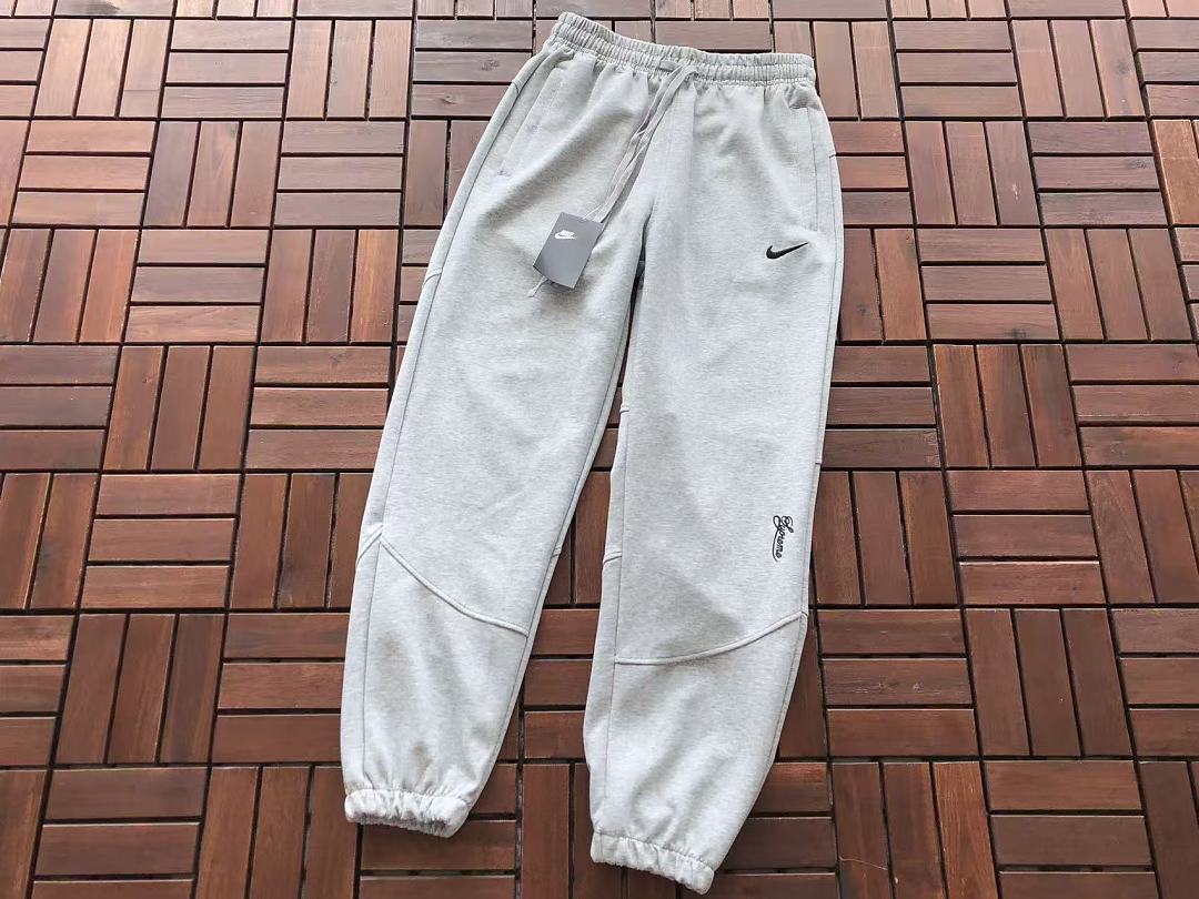 TOP￥~165 PANTS￥~129 S🔥P🔥E🔥E & N🔥K🔥HOODIE TROUSERS