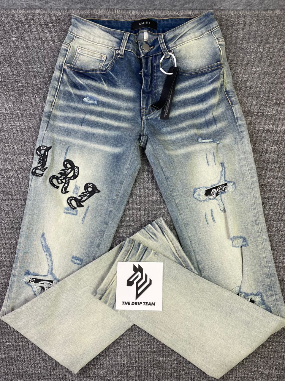 Jeans blu usurati Amr