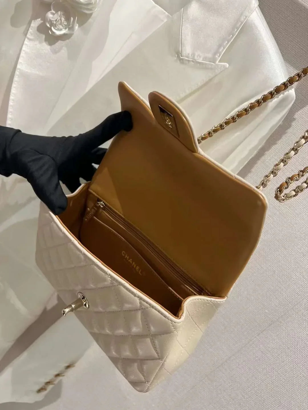 CHANEL