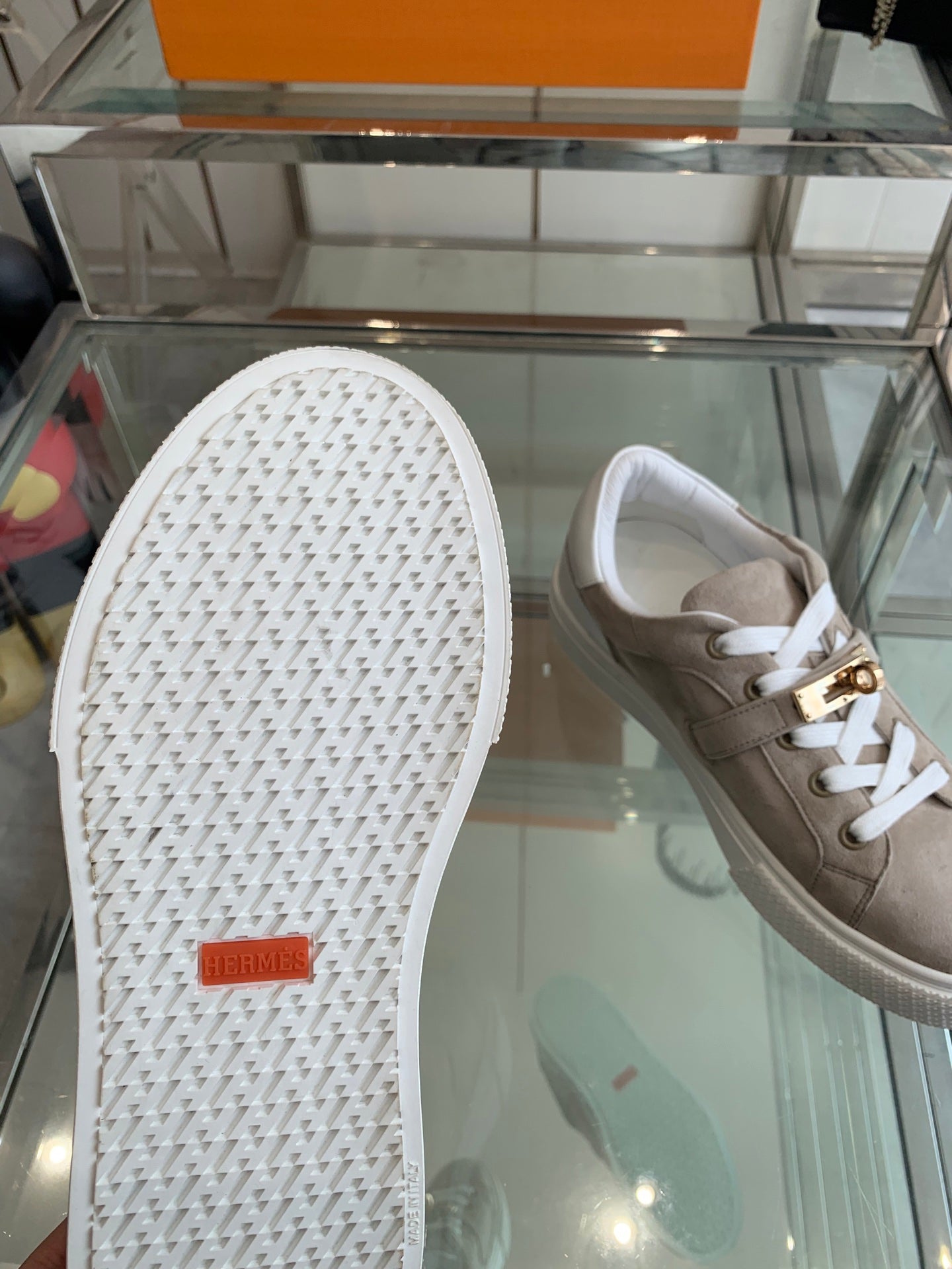 Hermès
