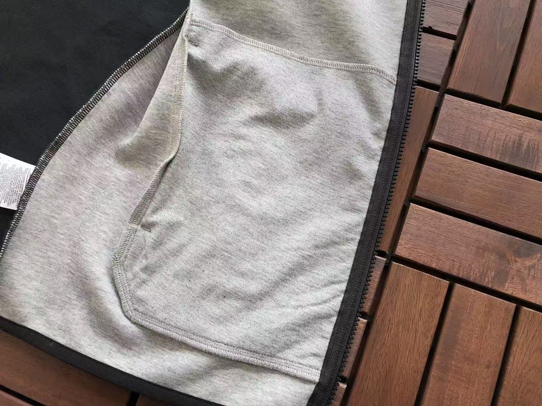 TF 2020 CU4489-016zip-up coat CU4495-016pants