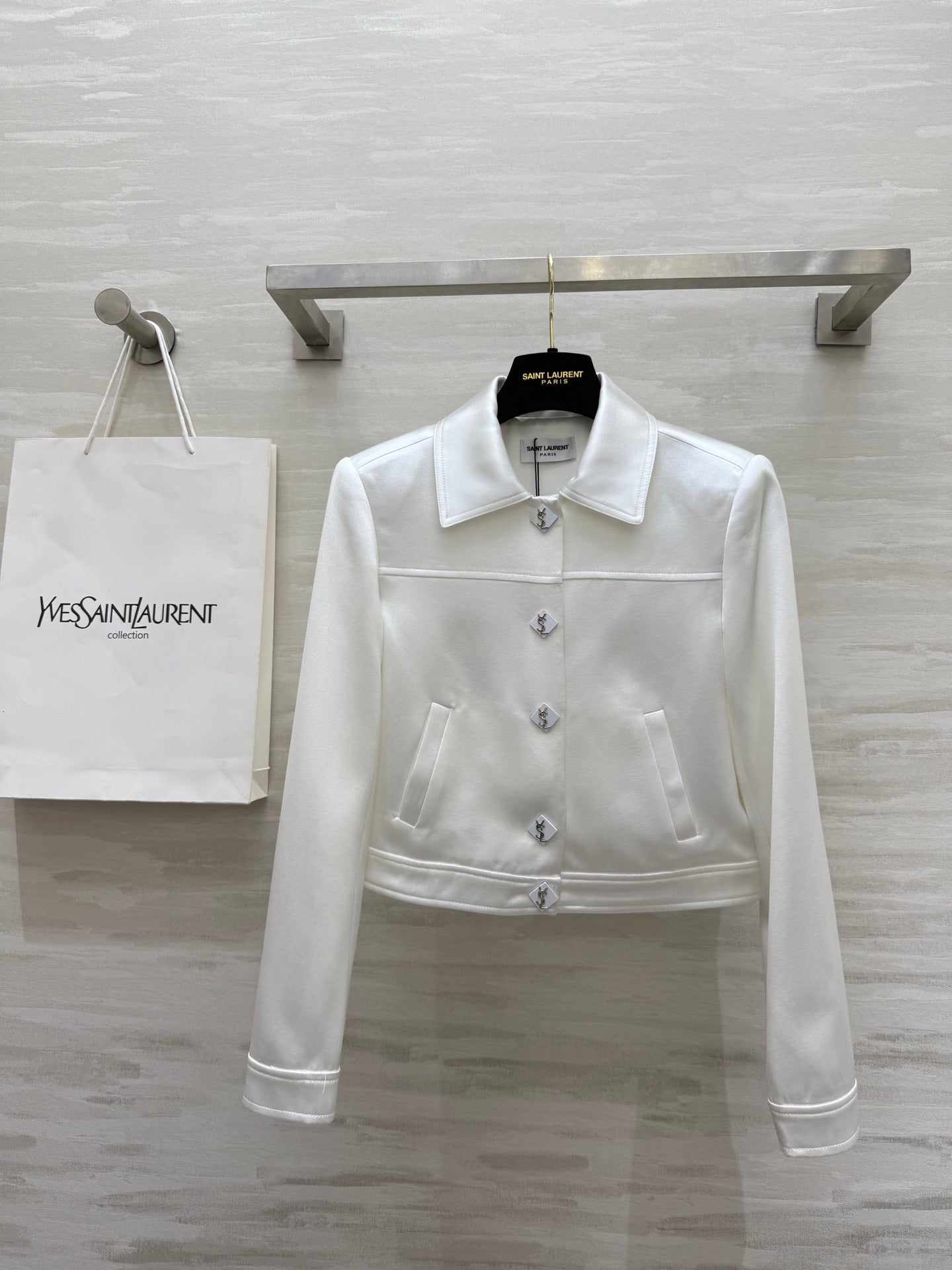 Saint Laurent