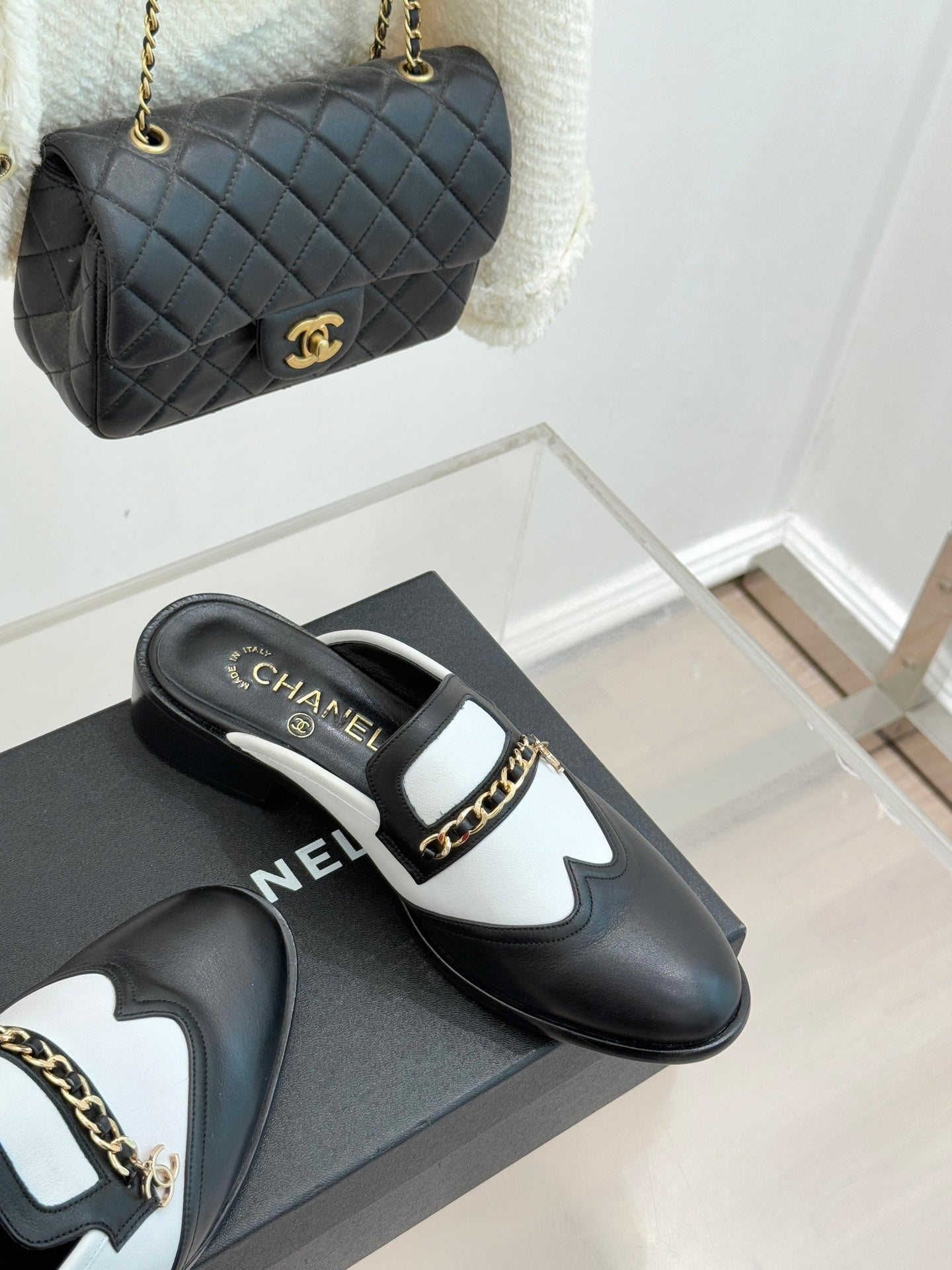 CHANEL