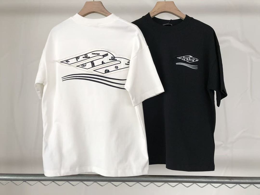 B🔥L🔥🔥🔥IA🔥A T-SHIRT