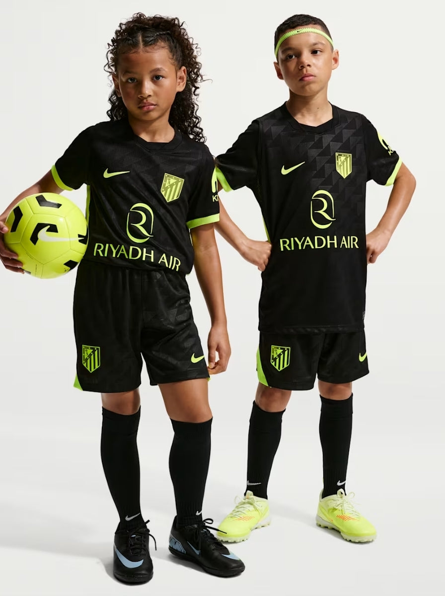 Kids Kit Away 26/27