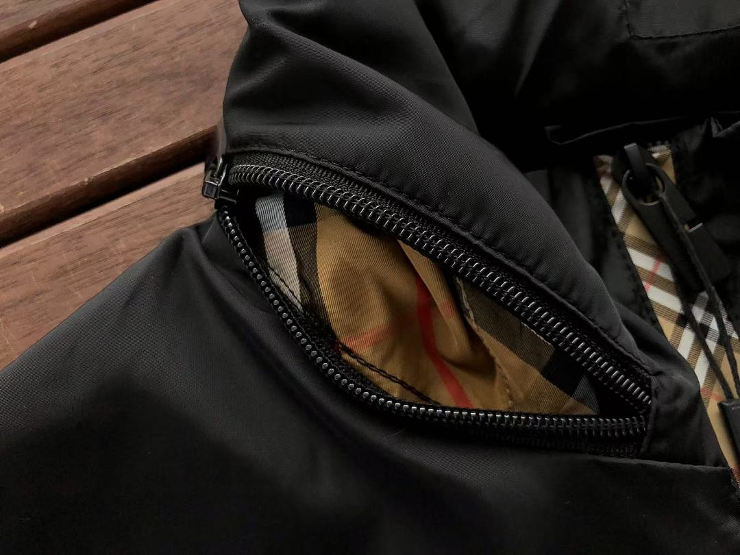 B🔥RB🔥RRY JACKET
