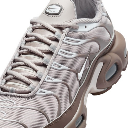 NIKE TN