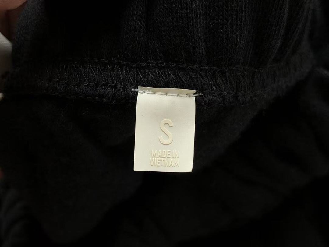 TOP ￥ 195 PANTS ￥ 169 FOG HOODIE TROUSERS FLEECE