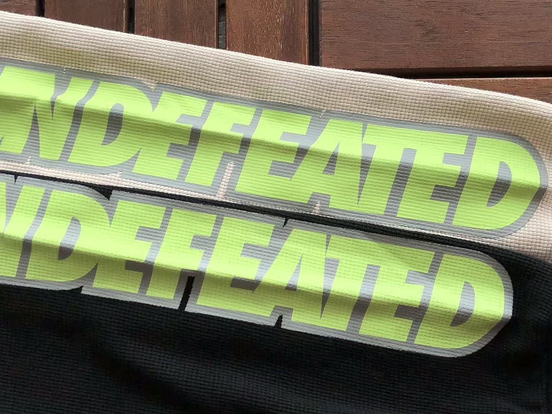 UNDEFEATED LONG-SLEEVE