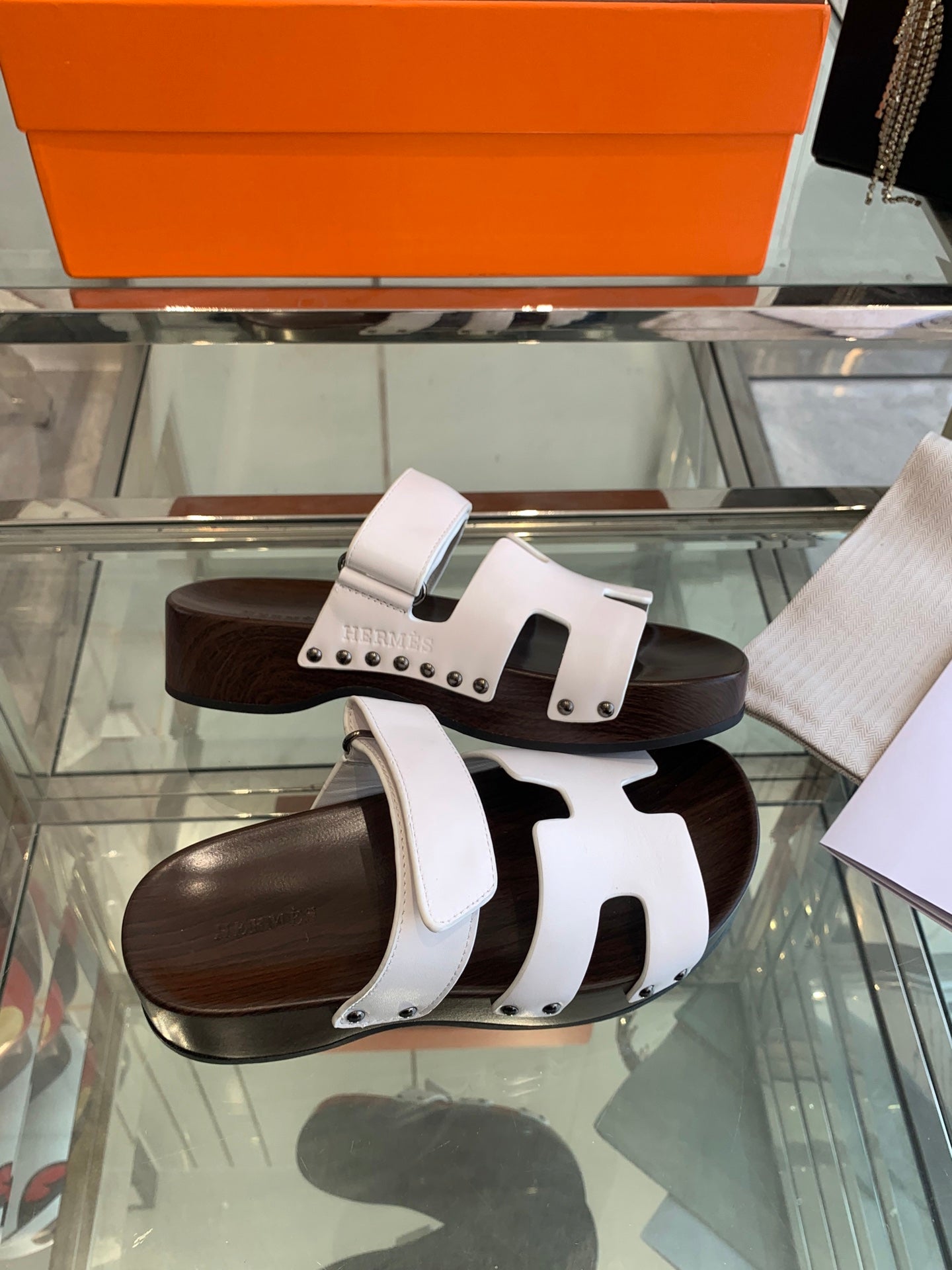 Hermès