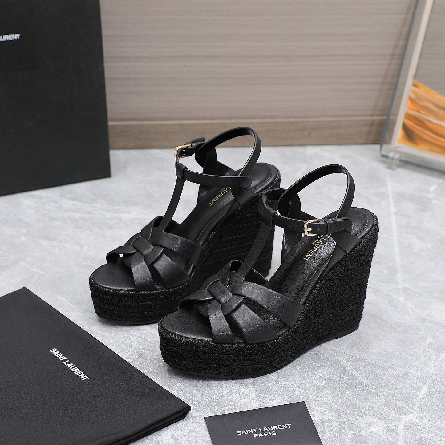 Saint Laurent