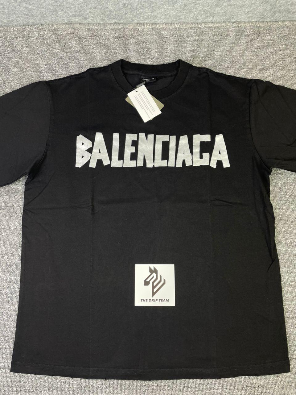 Camiseta BALENClAGA