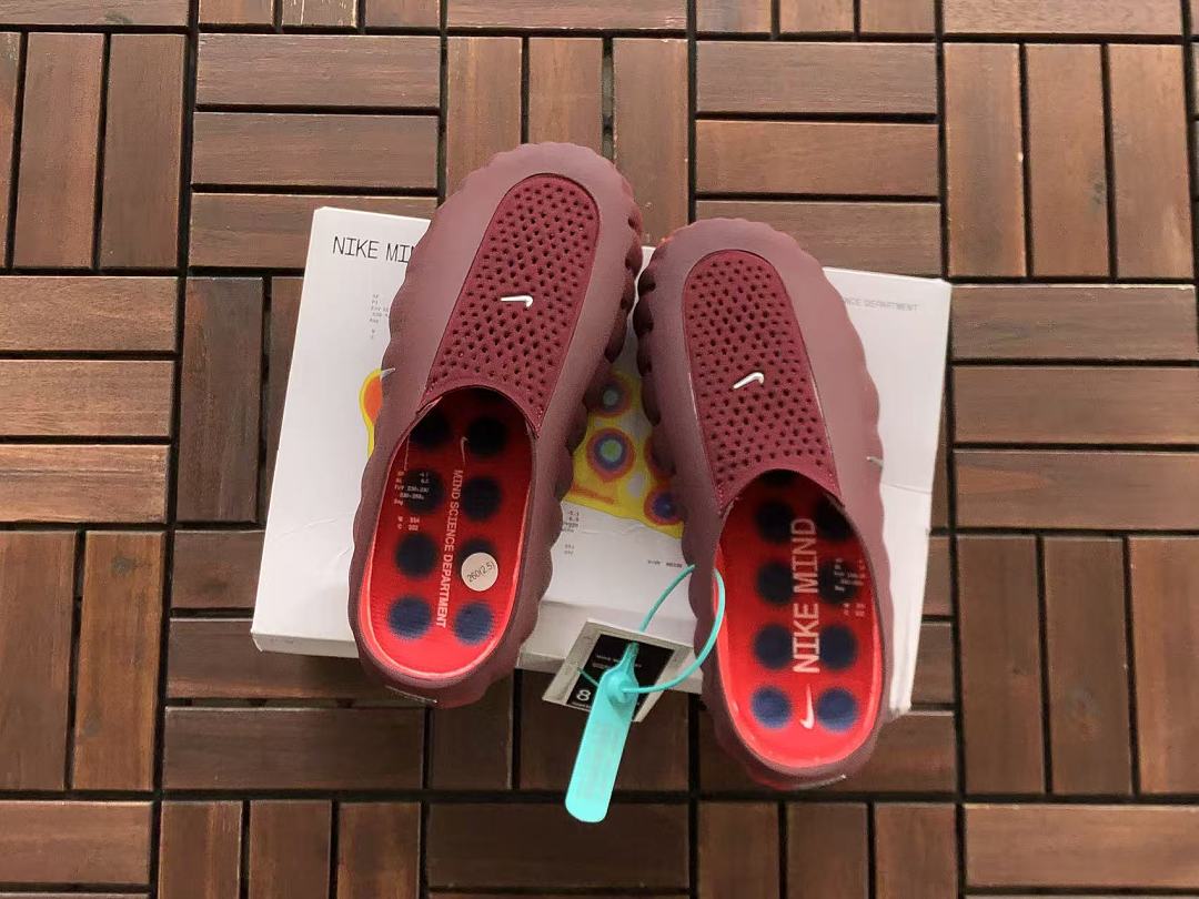 N🔥K🔥 SLIPPERS
