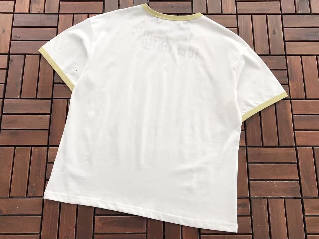 VINTAGE T-SHIRT