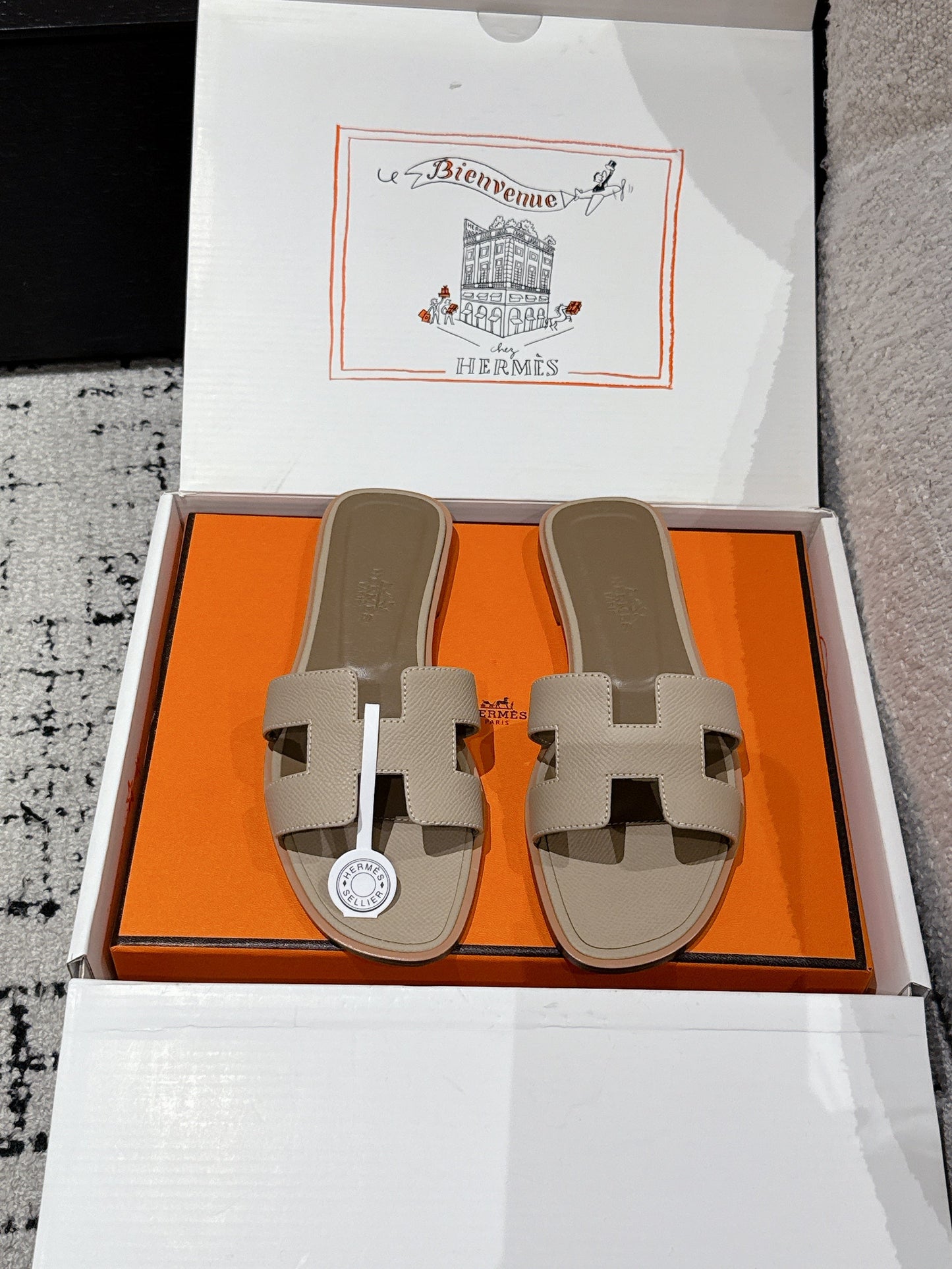 Hermès