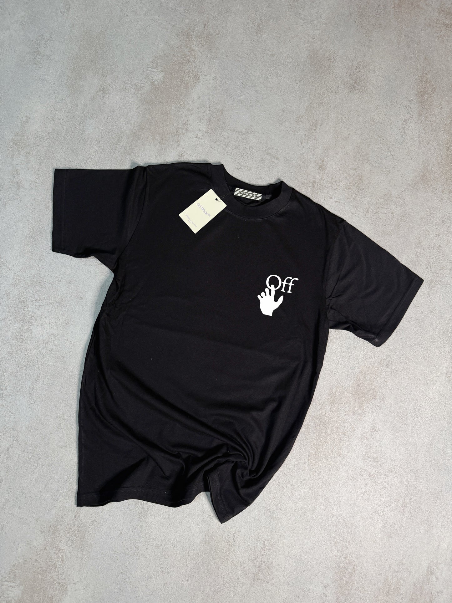 CAMISETA OFF WHlTE