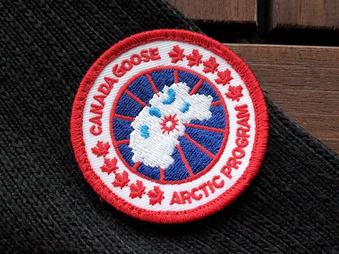 C🔥N🔥🔥A G🔥🔥🔥E DOWN JACKET