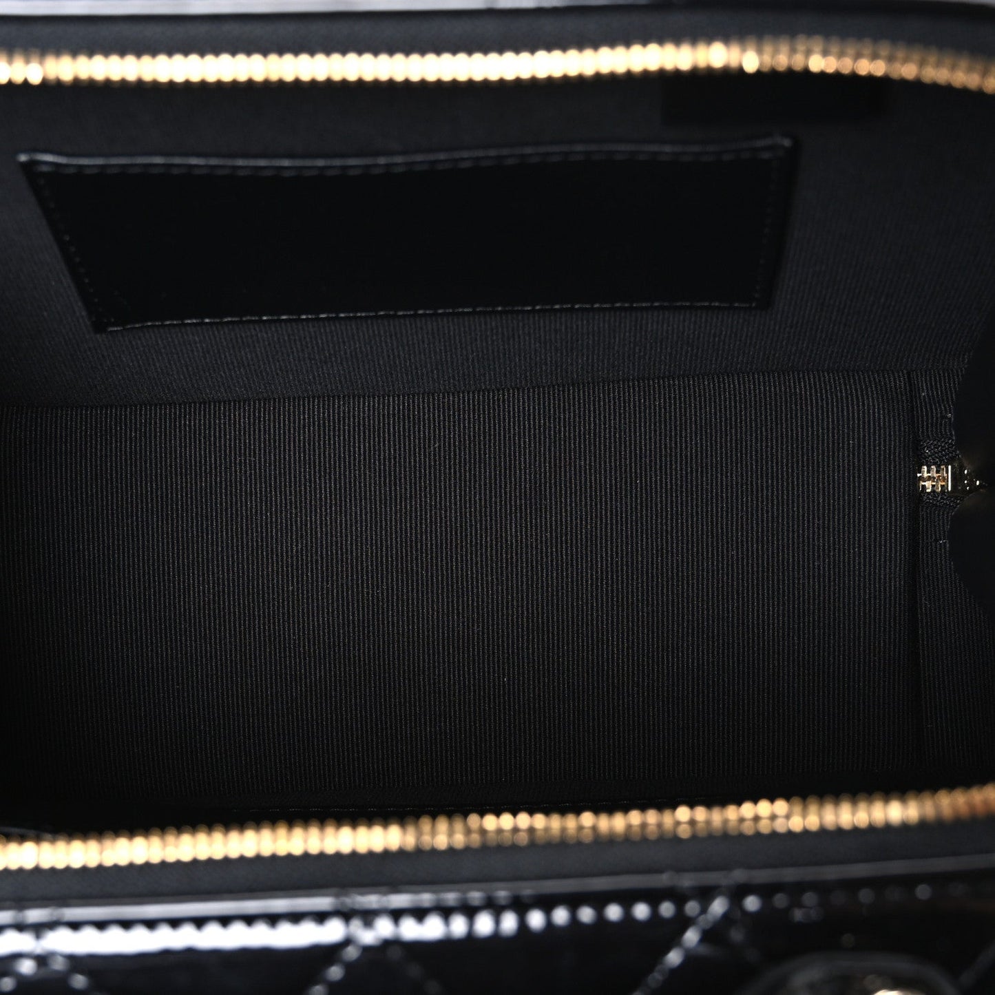 Patent Quilted Top Handle Vanity Case Black