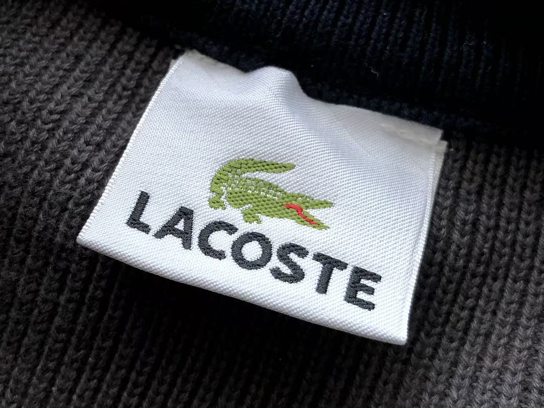 L🔥C🔥ST🔥 SWEATER