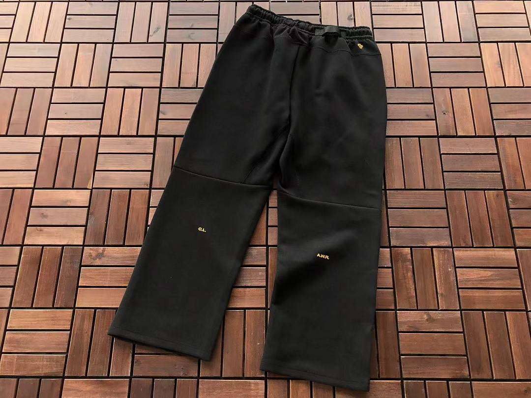 TOP ￥ 288 PANTS ￥ 248 N🔥C🔥A & N🔥K🔥HOODIE TROUSERS
