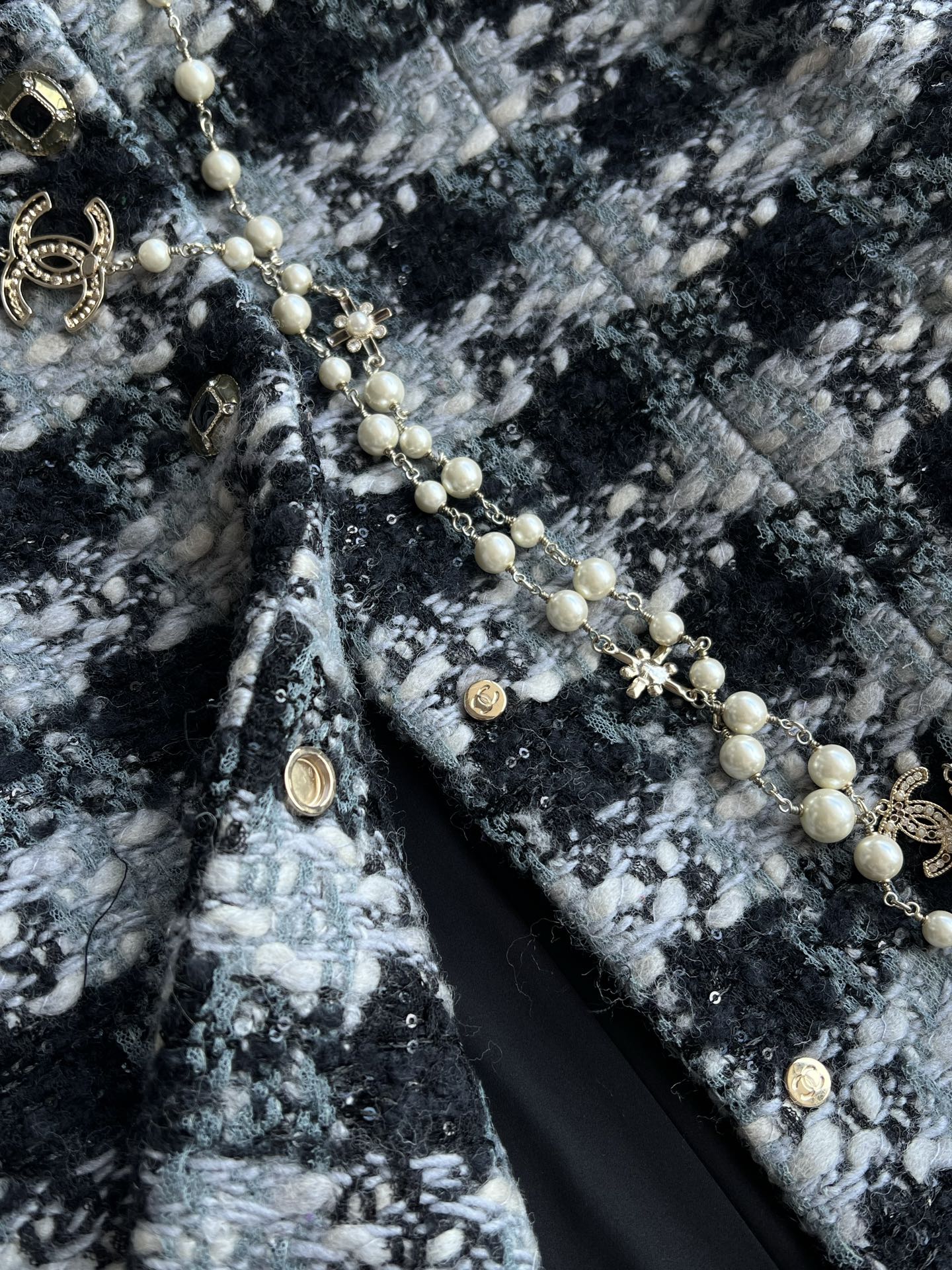 CHANEL