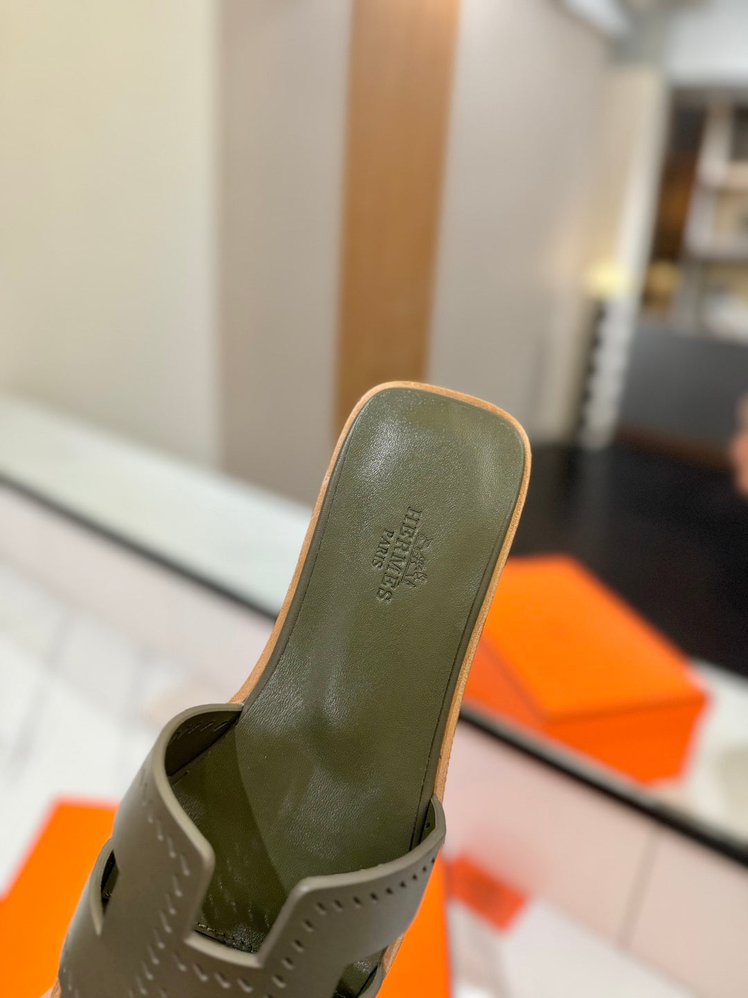 Hermès