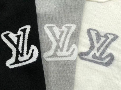 L🔥SWEATER