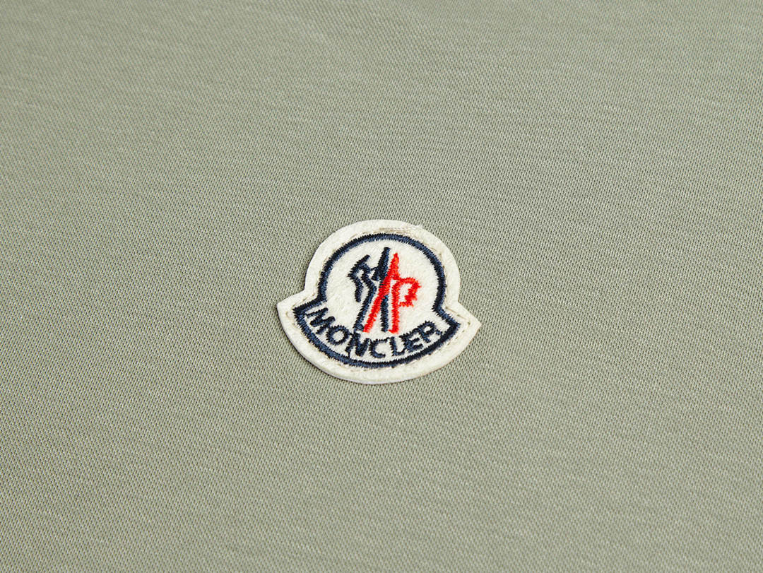 POLO MONCL£R