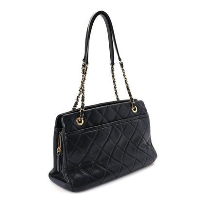 Caviar Quilted Timeless CC Soft Tote Black