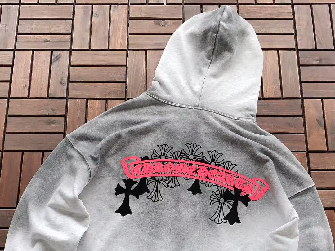 CH🔥OM🔥 HE🔥RTS HOODIE