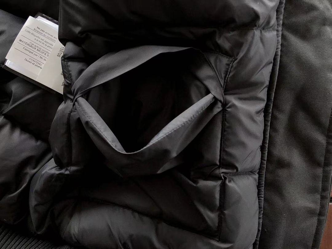 C🔥N🔥🔥A G🔥🔥🔥E DOWN JACKET