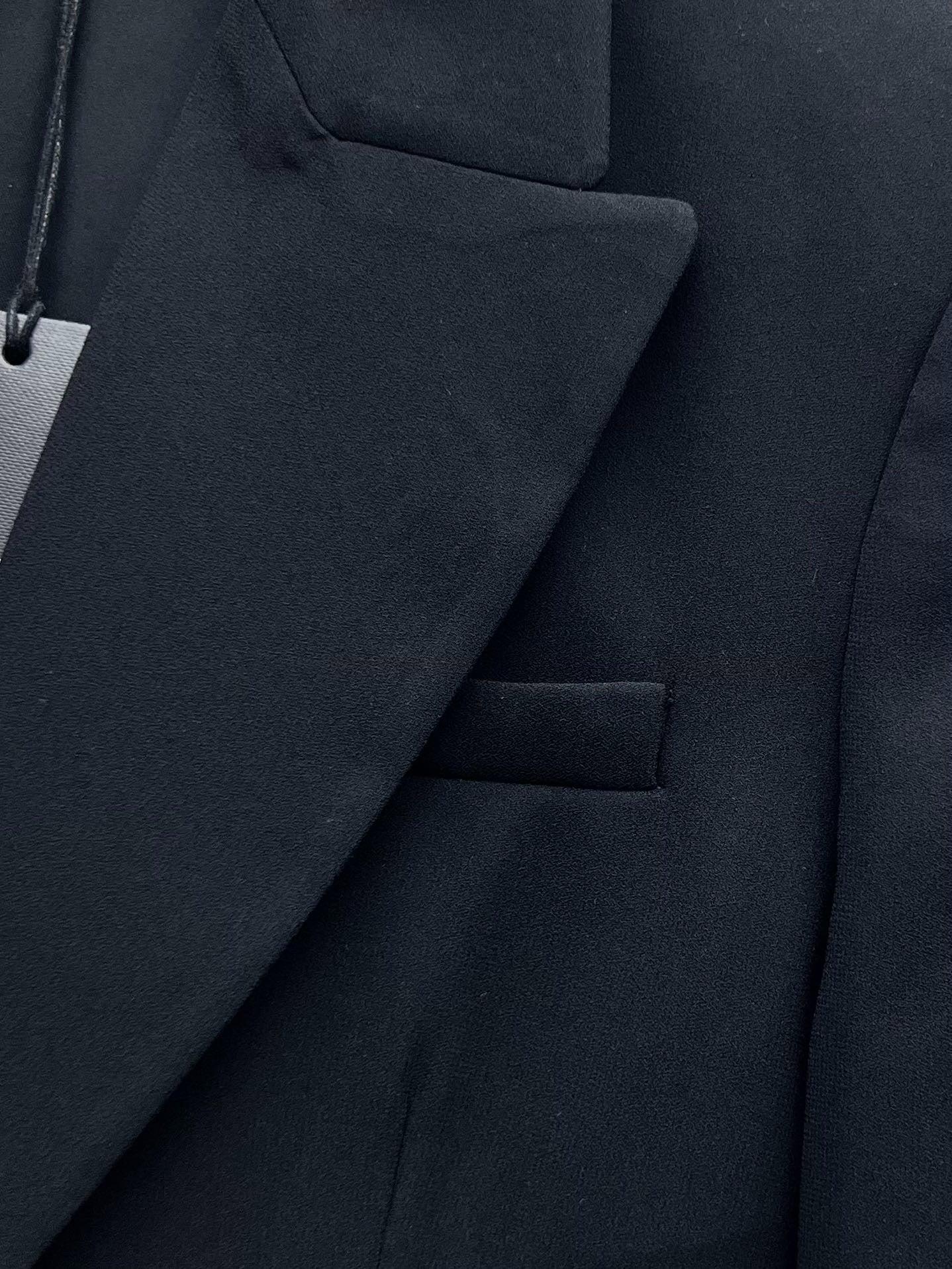 Saint Laurent