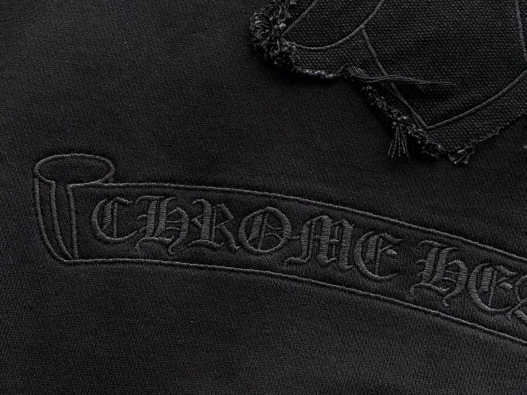 CH🔥OM🔥 HE🔥RTS HOODIE
