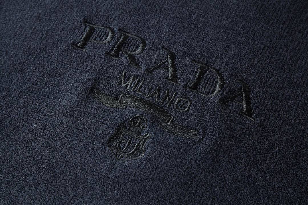 CAMISETA PRADA - 214