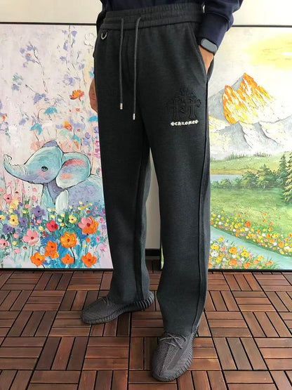 CH🔥OM🔥 HE🔥RTS TROUSERS