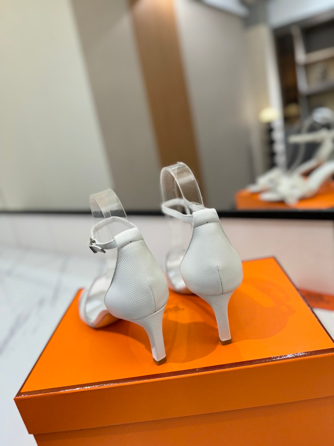 Hermès