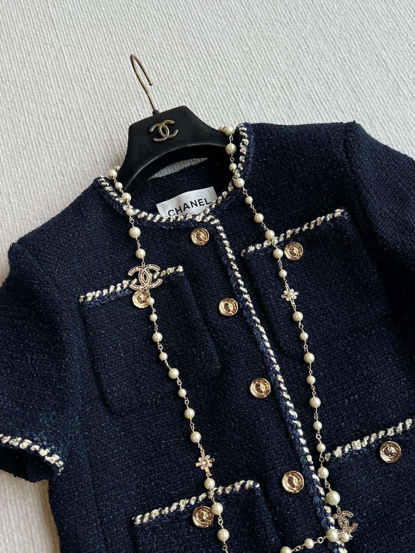 CHANEL