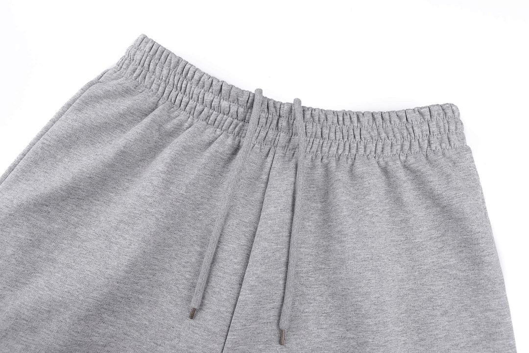 PANTALONES CORTOS BALENÇIAGA - 252